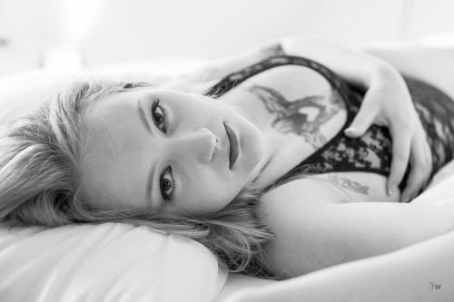 ©jfw 1505 Kimberly N (22)-298-2